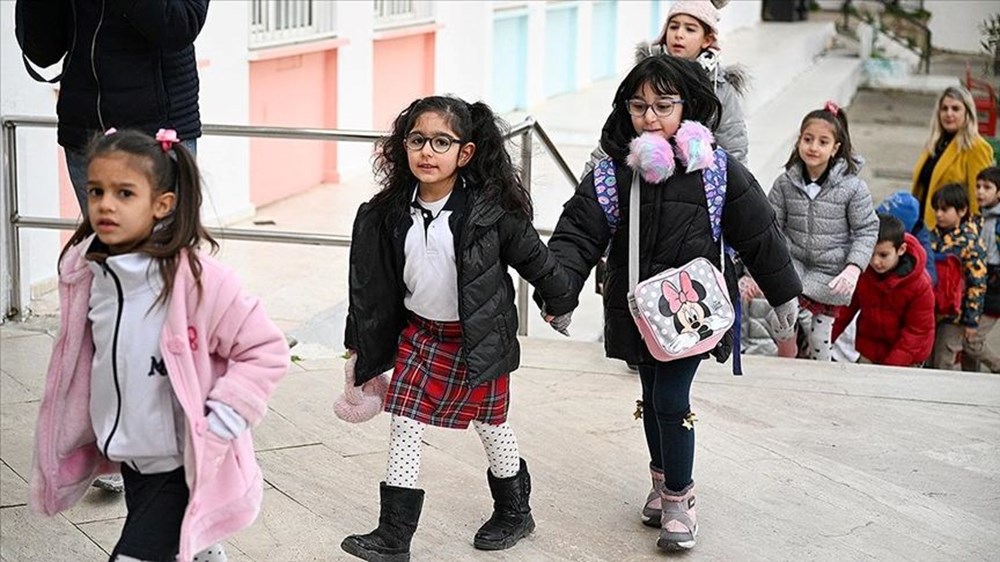 Sivas’ta okullar bir gün daha tatil edildi