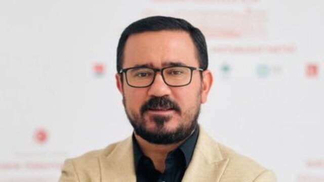 Gökhan Özbek gözaltına alındı