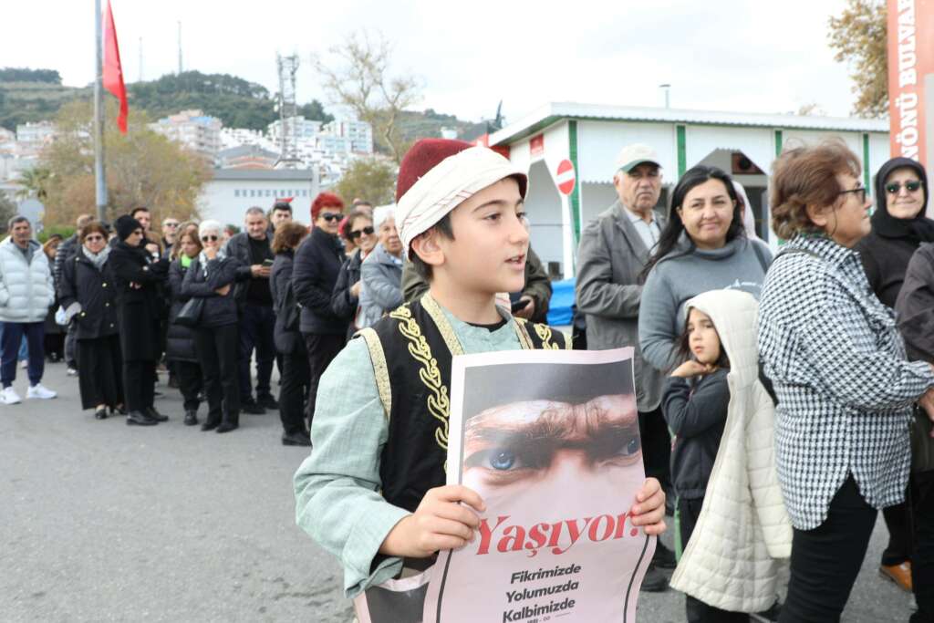 Bursa’da Atatürk sevgisi 86 yıldır manşetlerde