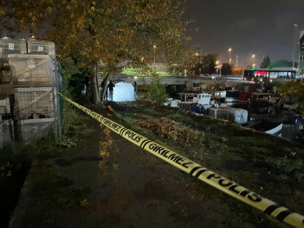 Küçükçekmece Menekşe Deresi’nde kadın cesedi bulundu