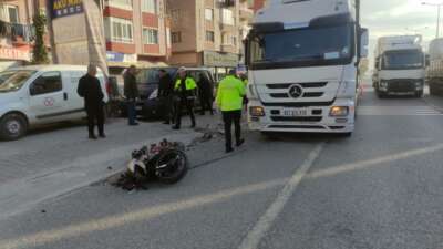 Bursa’da tek tekerde feci kaza