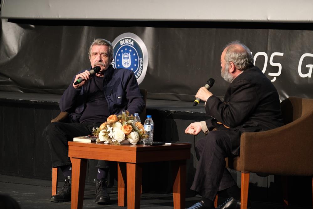 ‘Mavi gözlü dev’ Nâzım Hikmet, Bursa’da anıldı