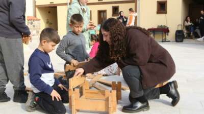 Ürünlü Arı Evi’nde çocuklar sanat ve eğlenceyle buluştu