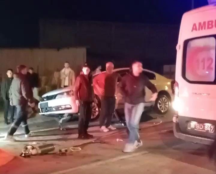 Bursa’da feci kaza: Yeni almıştı, otomobilin altında kaldı!