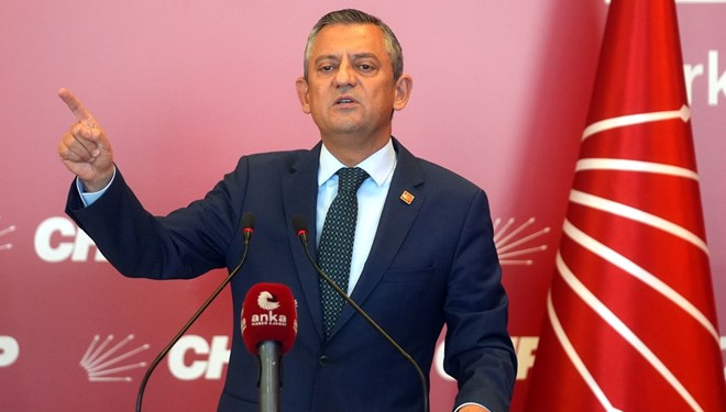 Özgür Özel: Müfettişler görevini hukuka uygun yaparsa başımızın üstünde