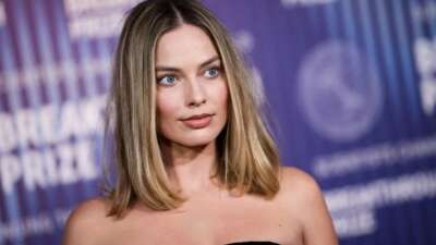 ‘Barbie’ filminin yıldızı Margot Robbie anne oldu