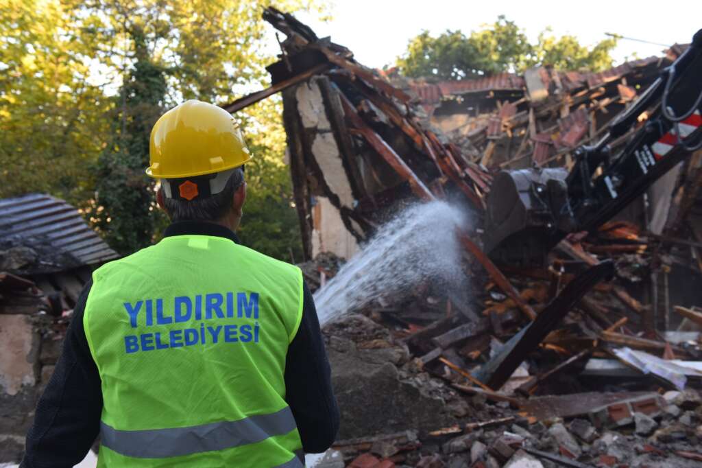 Bursa’da kentsel dönüşüm devam ediyor