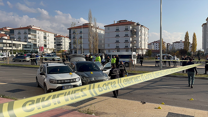 Bisikleti kaldırıp kaldırıma koydun kavgasında 1’i polis 3 yaralı