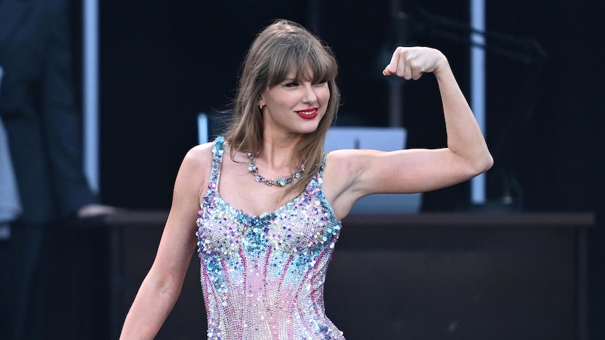 Taylor Swift’e çıplak görüntü özrü geldi