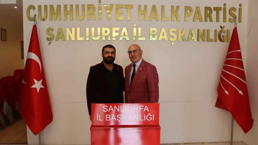 CHP’li yönetici Evren Efe Ödemiş aracında ölü bulundu