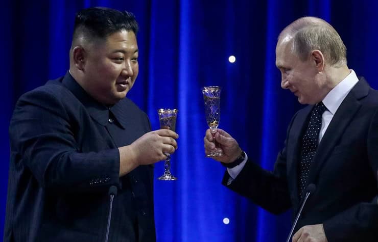 Kim’den Putin’e yeni yıl tebriği