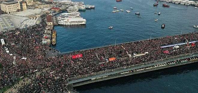 Yeni yılın ilk gününde Galata Köprüsü’nde Gazze için toplanma çağrısı