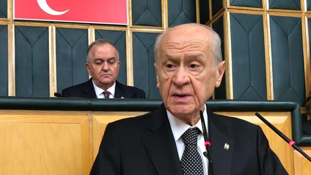 Bahçeli ‘Yalandır’ dedi… Aynı sırada Ankara’da 20 bin sahte dolar ele geçirildi