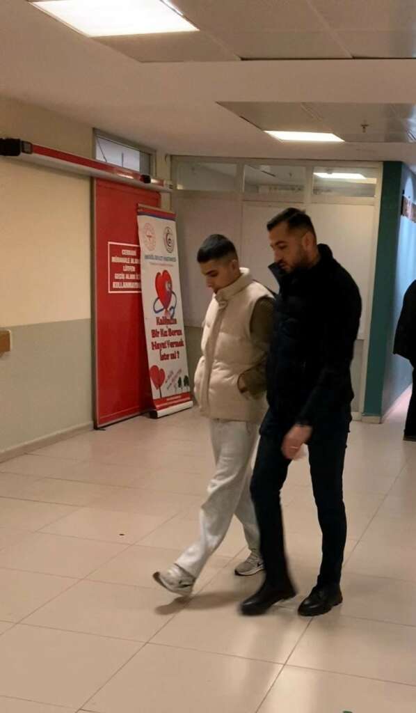 Bursa’da babasını bıçakla ağır yaralayan genç tutuklandı