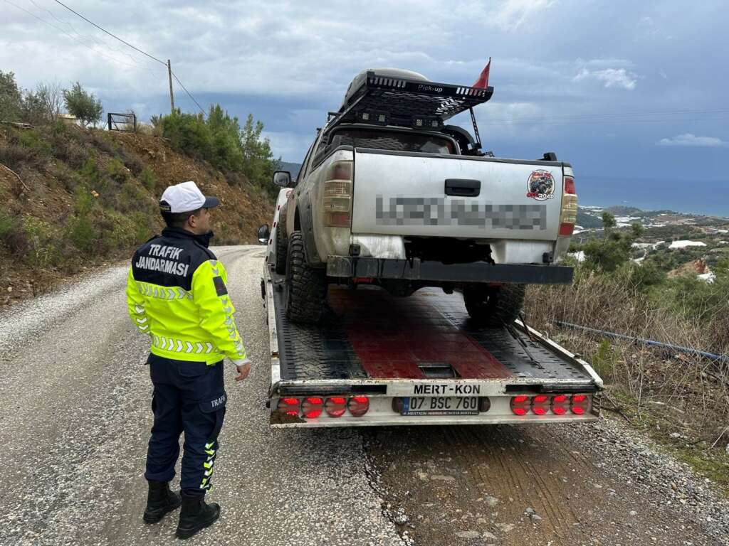 Çakar lamba pahalıya mal oldu