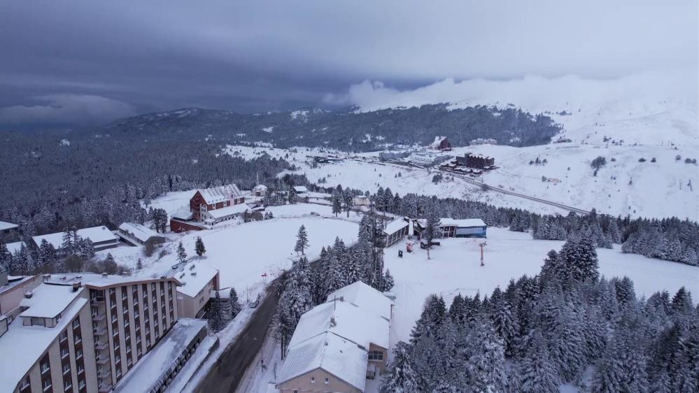 Uludağ’a yerli turistler akın etti