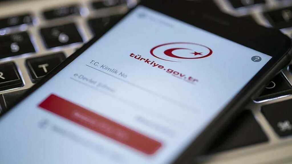 Emeklilik tarihi için e-Devlet’e girdi: Soluğu nüfus müdürlüğünde aldı