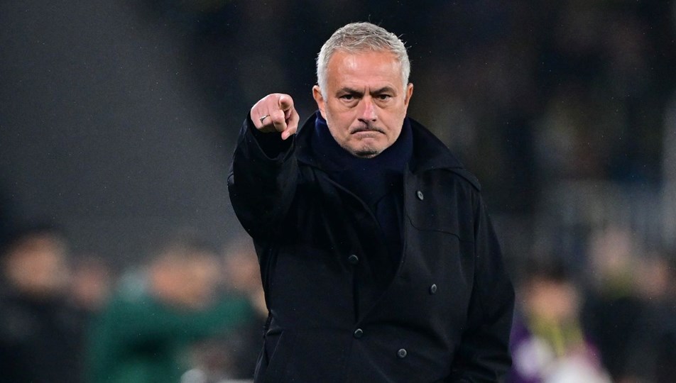 Jose Mourinho’dan derbide 5 değişiklik