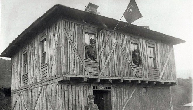 Bir asırlık nöbet: Jandarma karakolunun 100 yıllık fotoğrafı