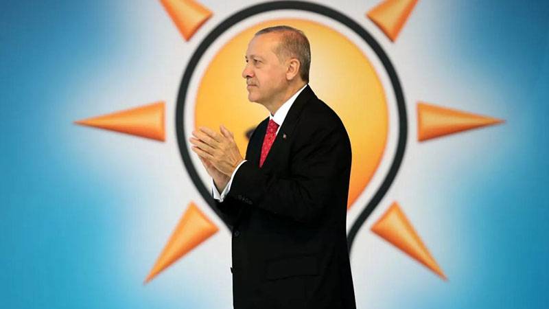 AK Parti’de 23 Şubat öncesi gözler Erdoğan’ın yapacağı değişimde: Parti içinde yoğun kulis faaliyetleri var