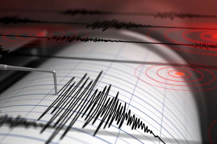 Antalya’da korkutan deprem