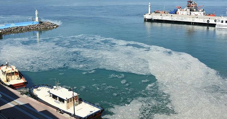 Çanakkale Boğazı’nda müsilaj devam ediyor