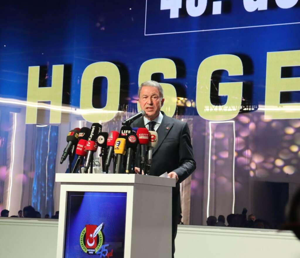 Hulusi Akar: “En son teröristi etkisiz hale getirinceye kadar mücadelemiz devam edecek”