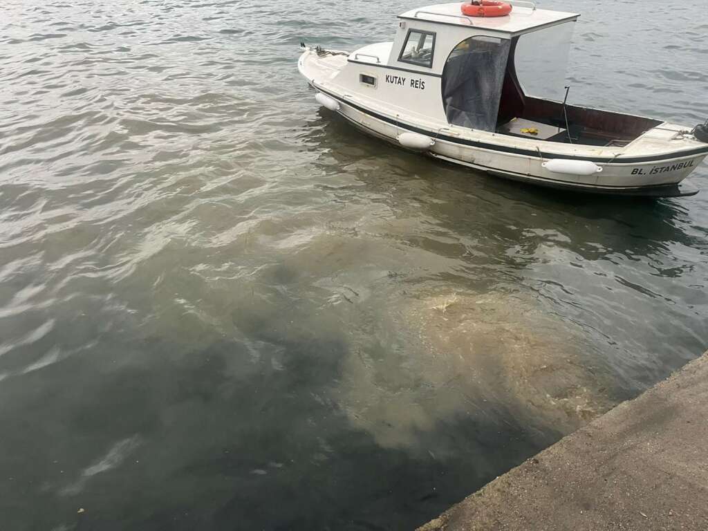 İstanbul’da denize atık su deşarjı ihbarı üzerine denetim başlatıldı