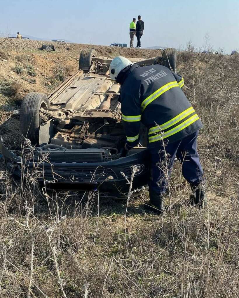 Hatay’da trafik kazası:1 ölü, 8 yaralı