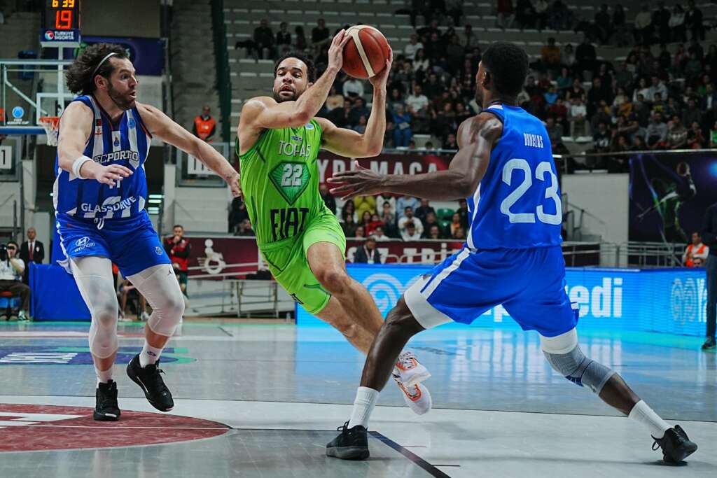 FIBA Europe Cup: Tofaş: 82 – FC Porto: 90