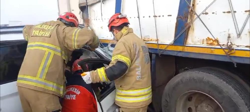 Bandırma-Bursa Karayolunda trafik kazası: Çok sayıda yaralı var