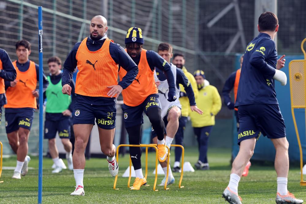 Fenerbahçe, Lyon maçı hazırlıklarına başladı