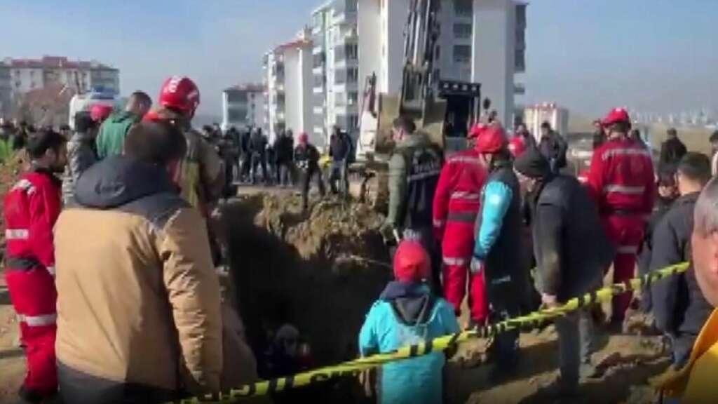 İnşaatta göçük: 1 işçi hayatını kaybetti, 1 işçi aranıyor