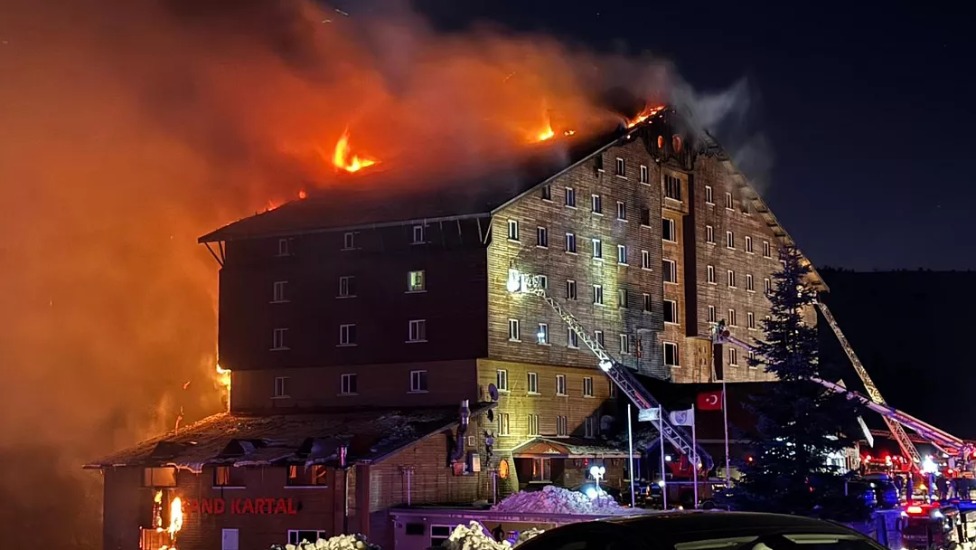 Bolu’da yaşanan otel yangını üzerinden bahis reklamı