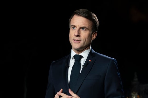 Macron’dan Trump’a: “Gazze’de çözüm, gayrimenkul operasyonu değil”