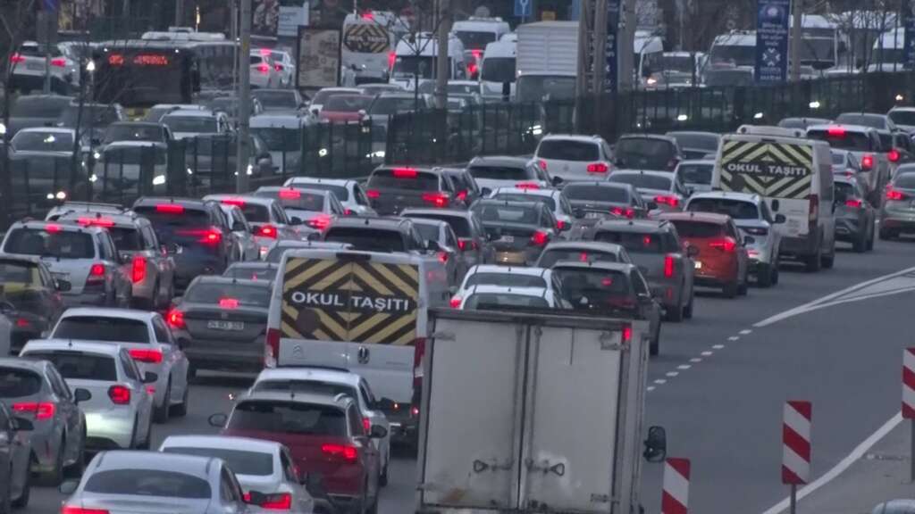 İstanbul’da trafik yoğunluğu yüzde 83’e çıktı