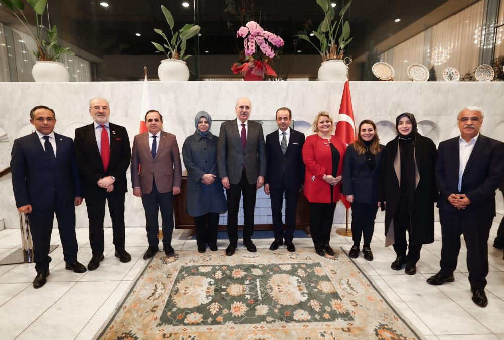 TBMM Başkanı Kurtulmuş, Türkiye’nin Tokyo Büyükelçiliği’ni ziyaret etti