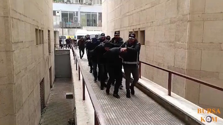 Bursa’da tefeci operasyonu: Çok sayıda kişi yakalandı!