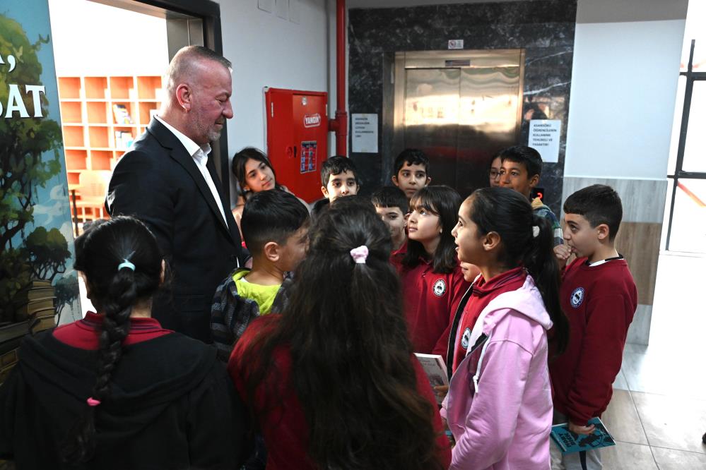 Karacabey Belediyesi’nden eğitime öncü destek