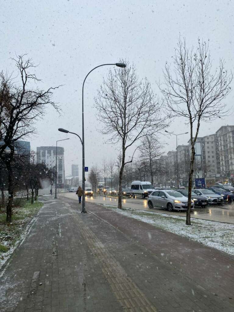 Bursa’ya lapa lapa kar yağıyor!