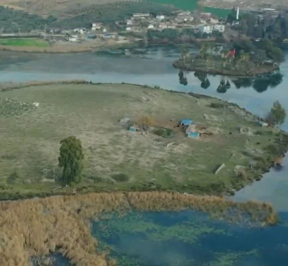 Hataylı Robinsonlar: Anne ve kızı adada yıllardır tek başlarına