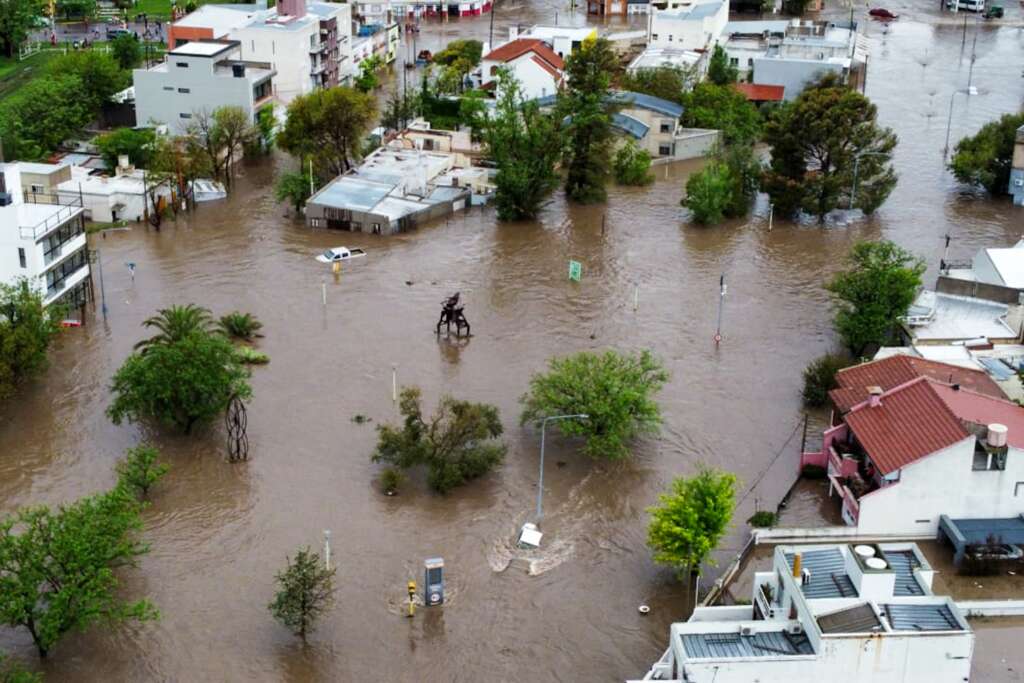 Arjantin’de sel: 6 ölü