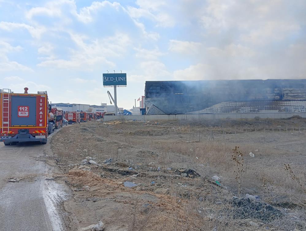 Ankara’daki fabrika yangını kontrol altına alındı