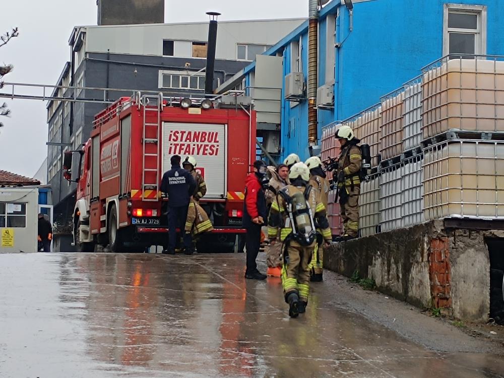 Tuzla’da fabrikada kimyasal madde sızıntısı