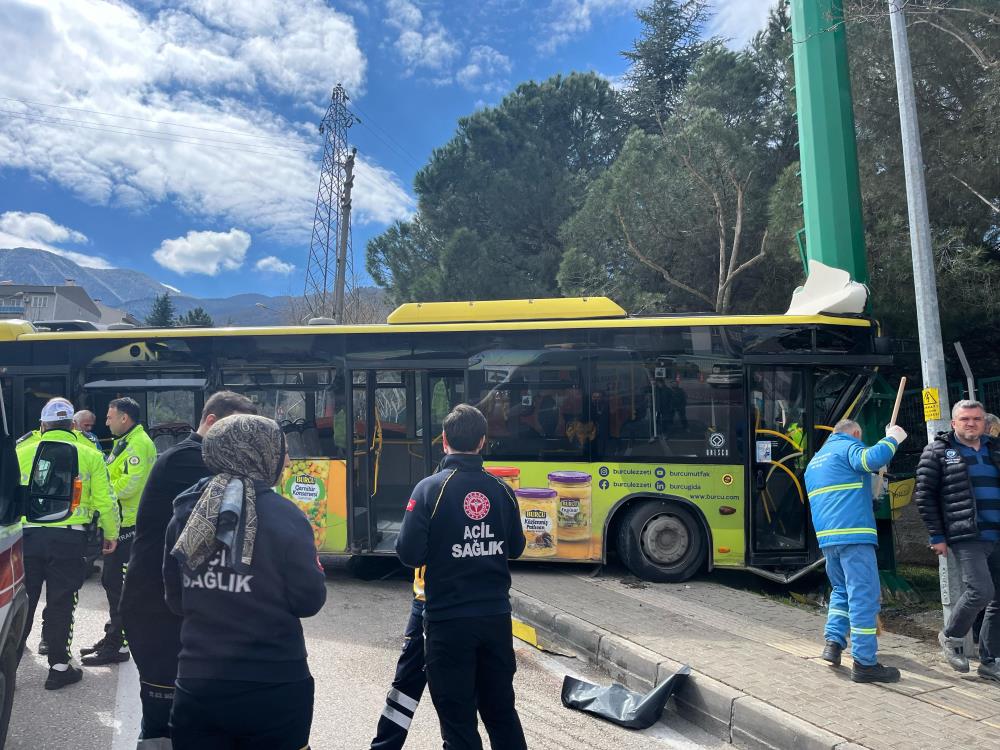 Bursa’da yolcu otobüsünde can pazarı!