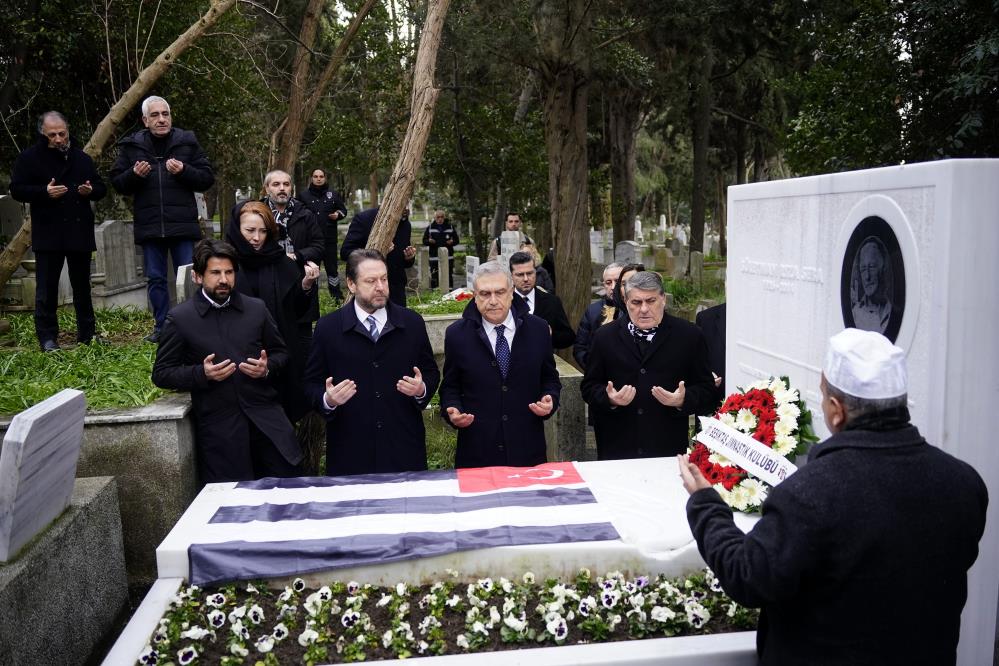 Serdal Adalı, Süleyman Seba’nın kabrini ziyaret etti