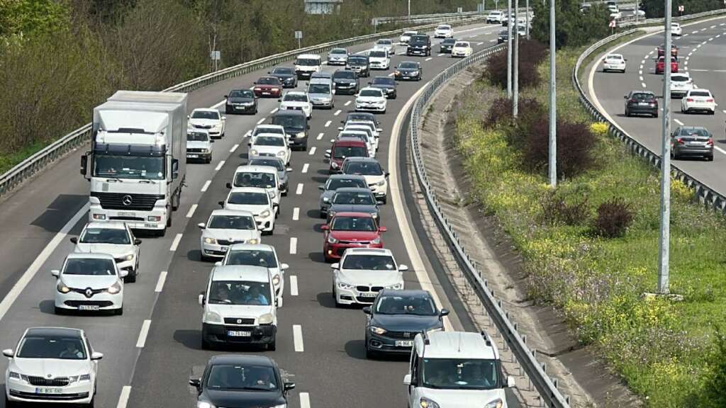 Şubat ayında 136 bin 810 adet taşıtın trafiğe kaydı yapıldı